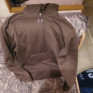 Under Armour Sweatshirt